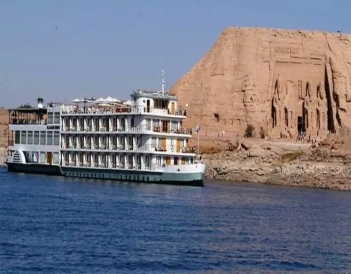 3-Night Nile Cruise from Aswan to Luxor with Hot Air Balloon